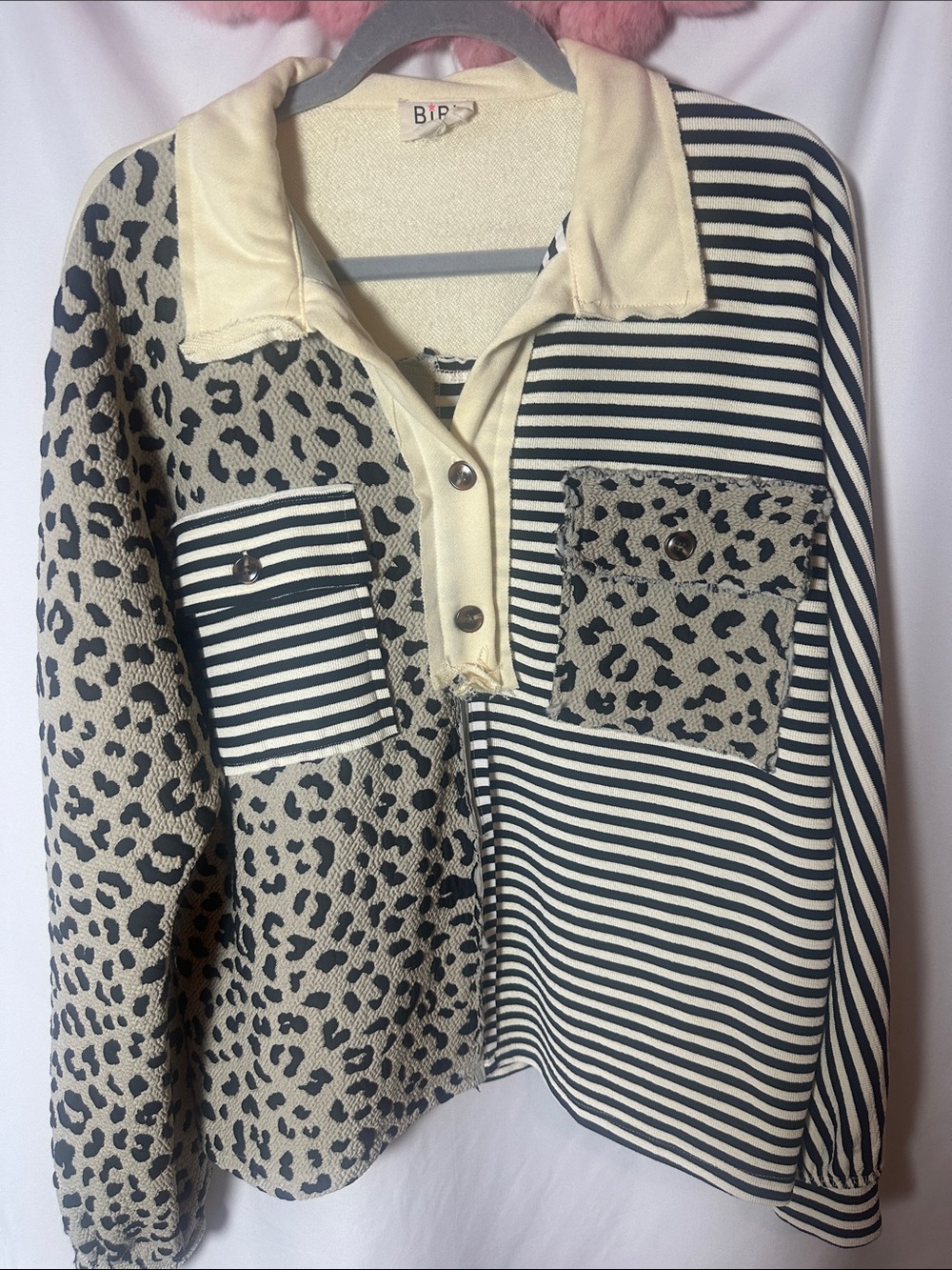 BiBi Cream, Black & tan Leopard-Stripe Mixed Pullover